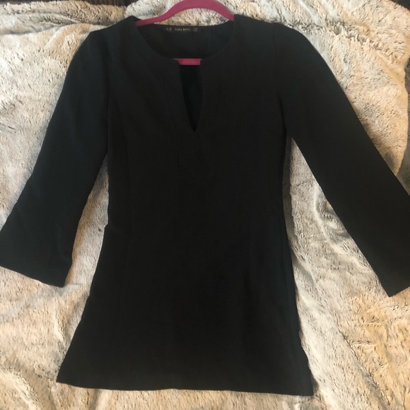 Black dress - Picture 3 of 3